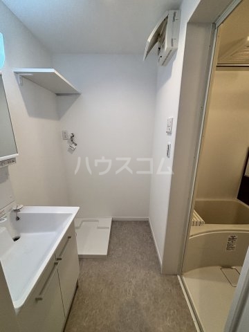 13/30 洗面