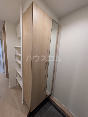 13/30 玄関