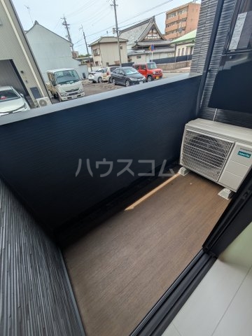 20/30 バルコニー