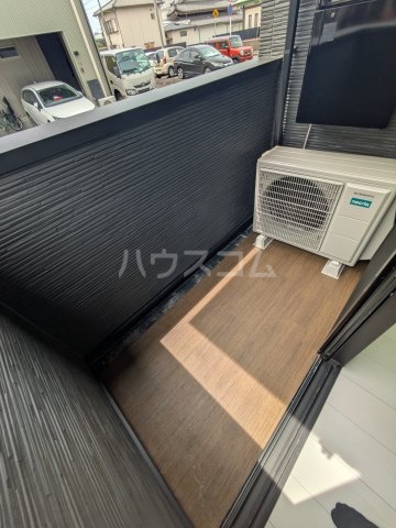 19/30 バルコニー