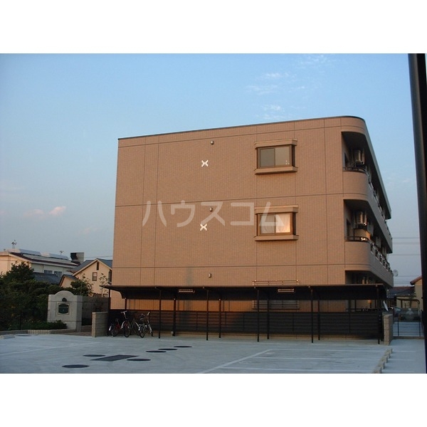 1/23 外観