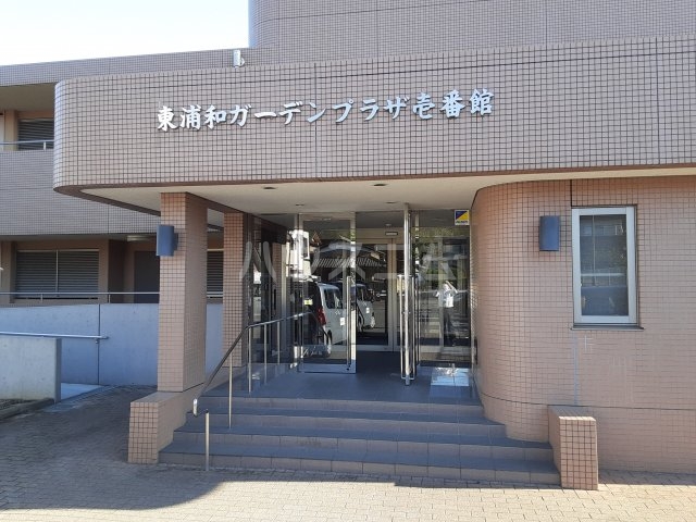 3/6 エントランス