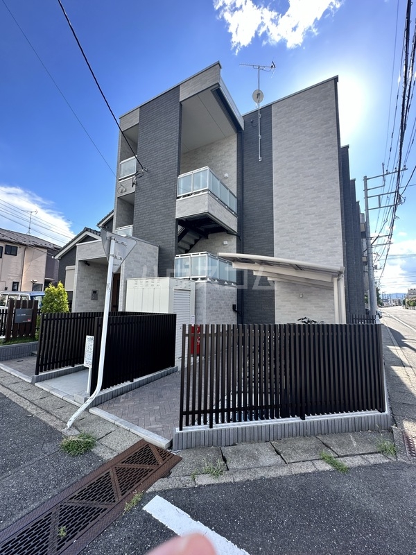 1/18 外観