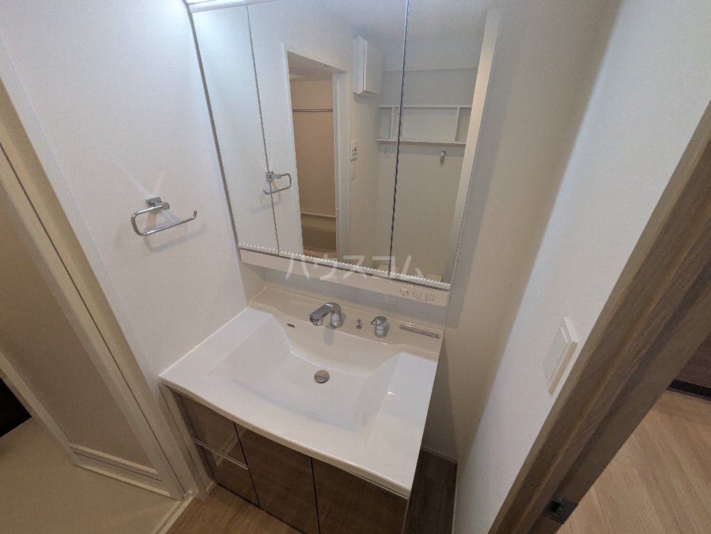 17/30 洗面