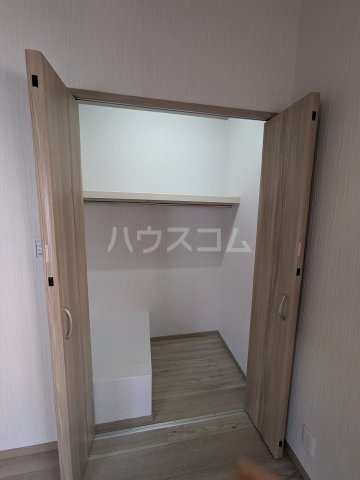 13/30 収納
