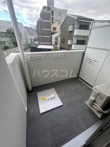 20/30 バルコニー