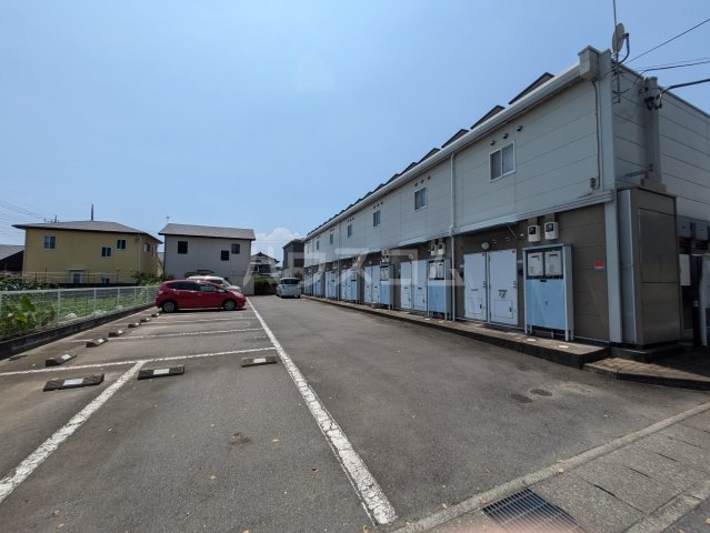 24/26 駐車場