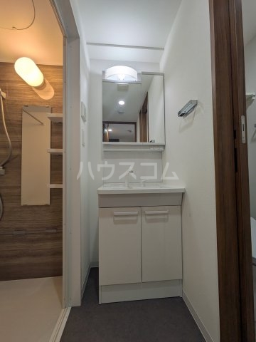13/23 洗面