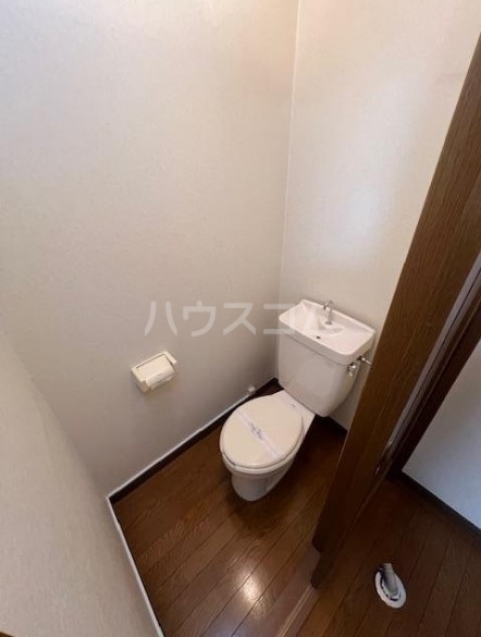 8/10 トイレ
