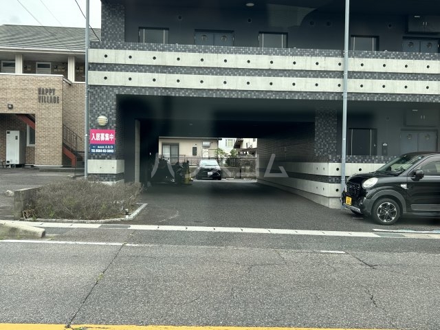 3/12 駐車場