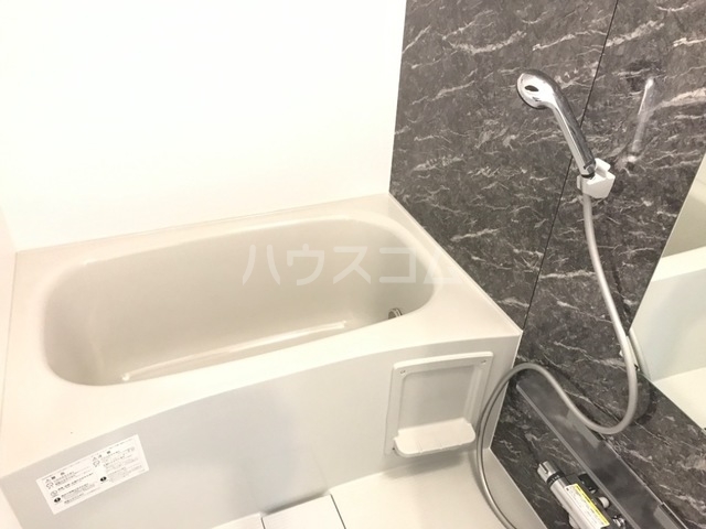 11/22 浴室