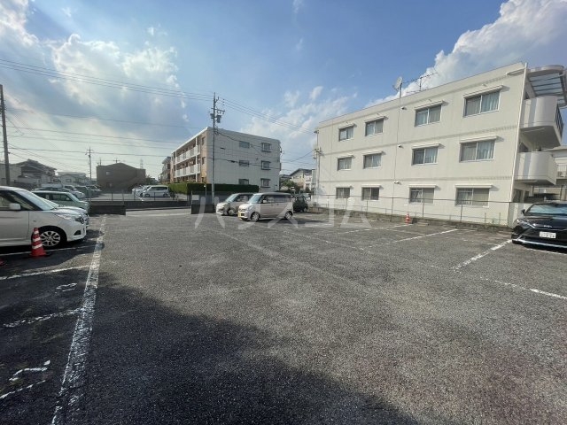 24/28 駐車場