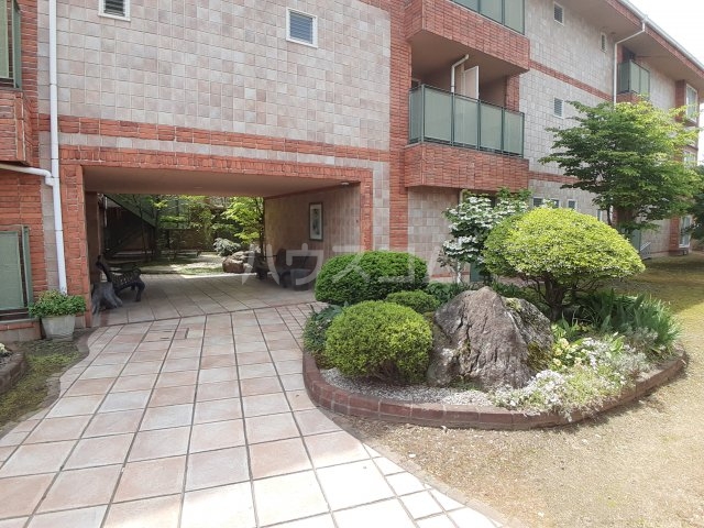 20/24 エントランス