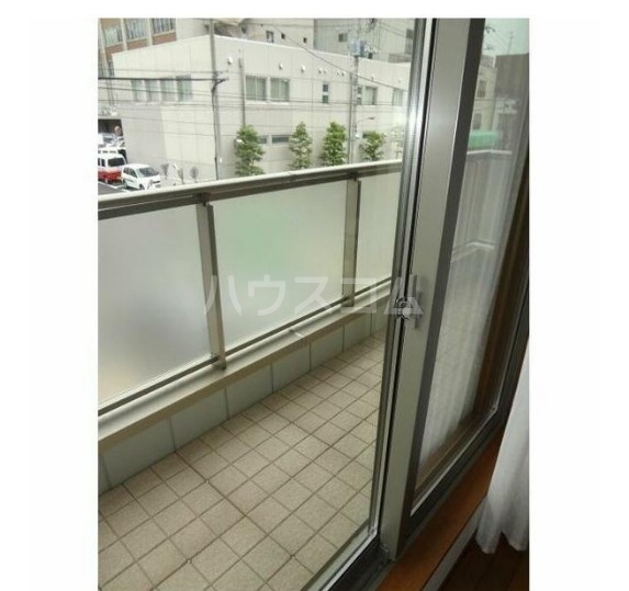 18/30 バルコニー