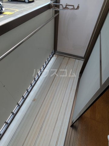 23/30 バルコニー