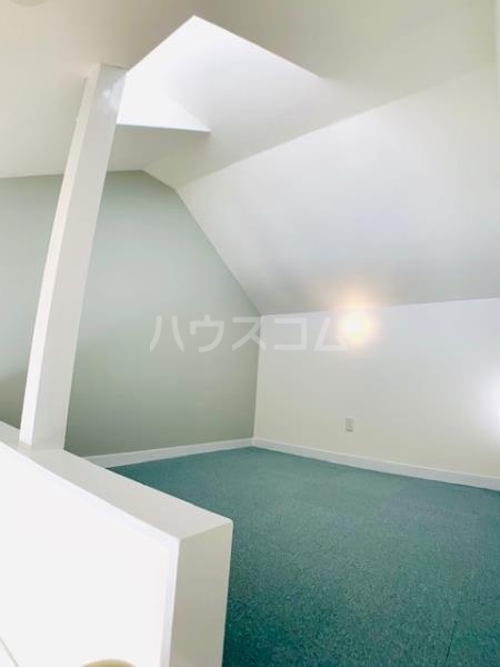 20/30 エントランス