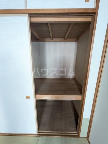 13/30 収納
