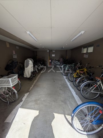 26/30 駐車場