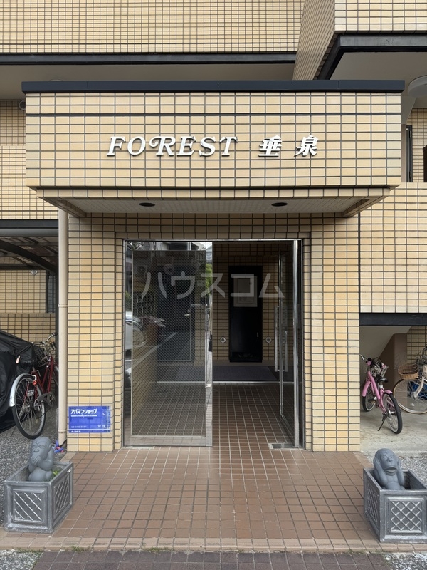 15/26 エントランス