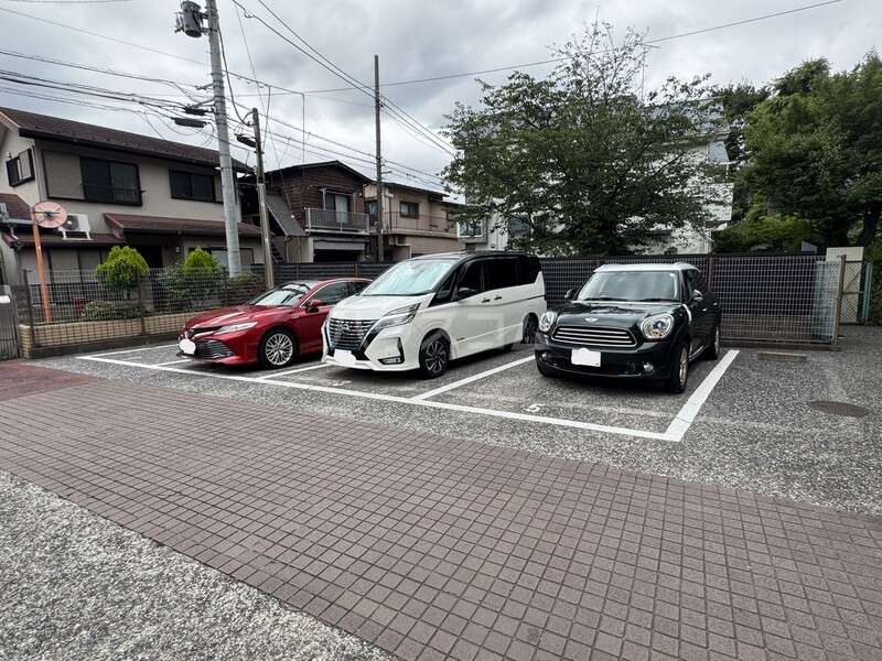 16/26 駐車場