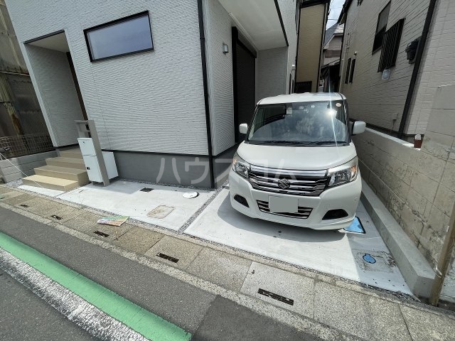 22/30 駐車場