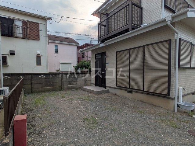 28/30 駐車場