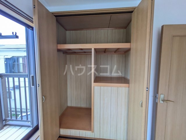 13/30 収納