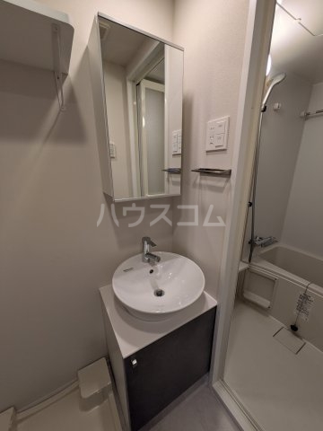 15/30 洗面