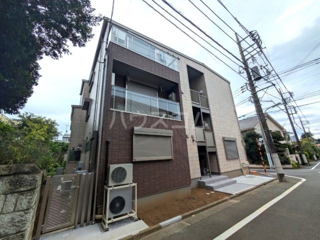 2/8 外観