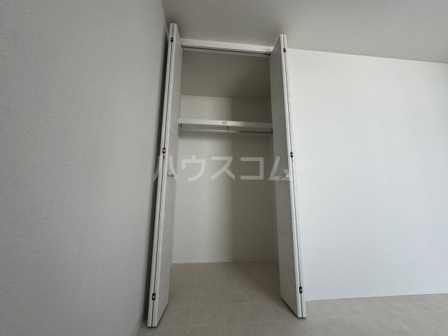 13/30 収納
