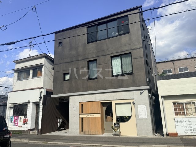 1/8 外観