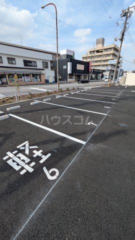 22/30 駐車場