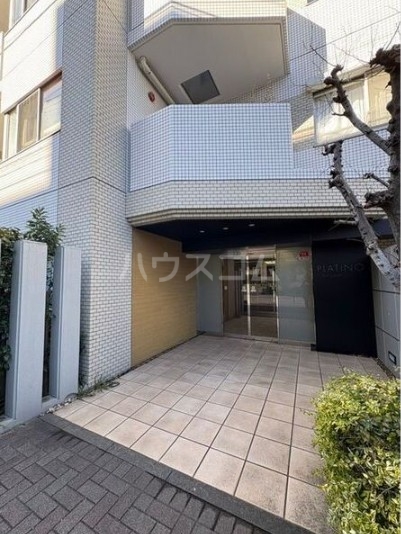 2/7 エントランス
