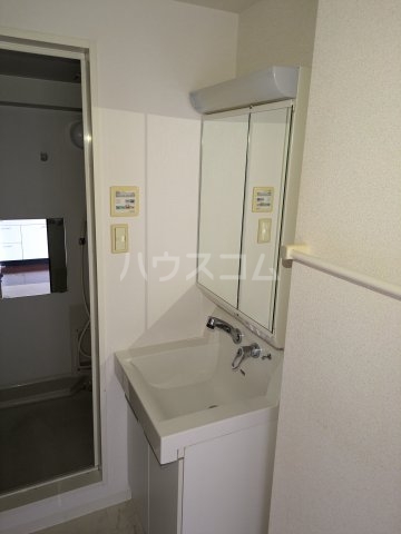14/21 洗面