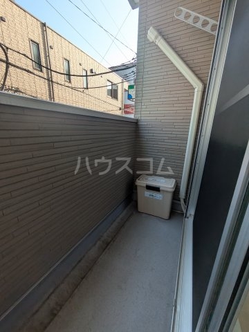 21/30 バルコニー