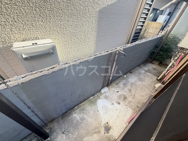 19/30 バルコニー