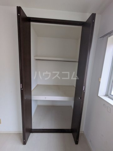 13/30 収納