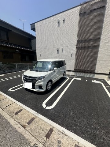 19/26 駐車場