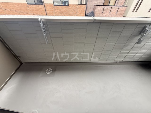 17/30 バルコニー