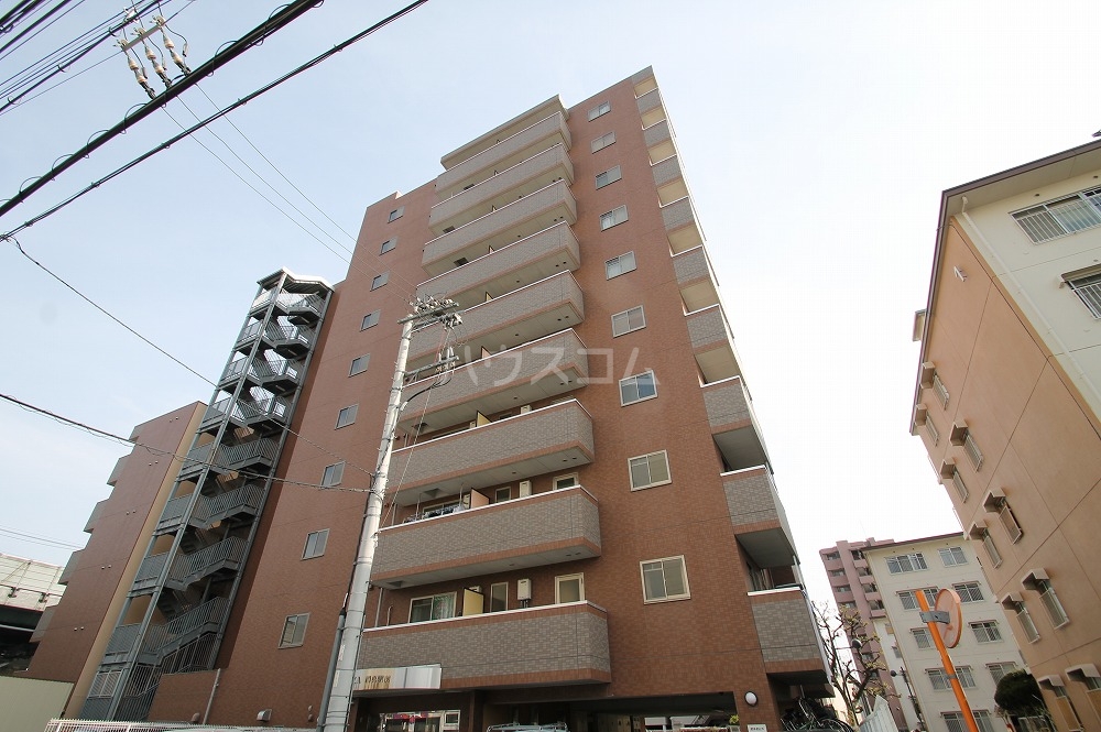 2/30 外観