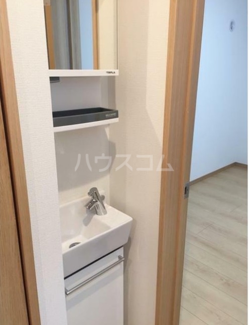 16/21 洗面