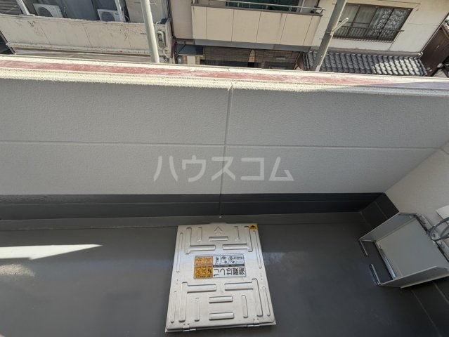19/30 バルコニー