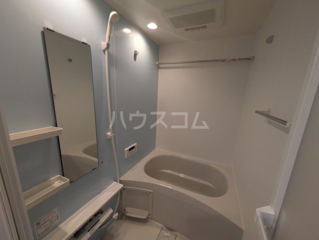 16/30 浴室