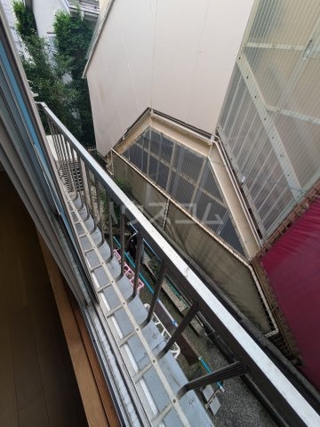 18/30 バルコニー