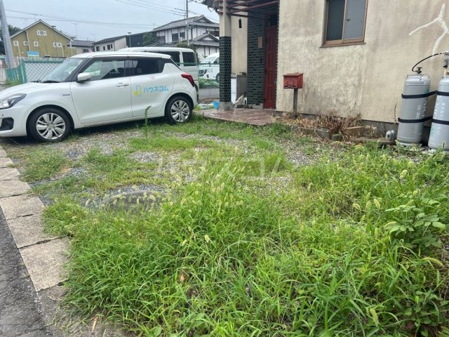 27/29 駐車場
