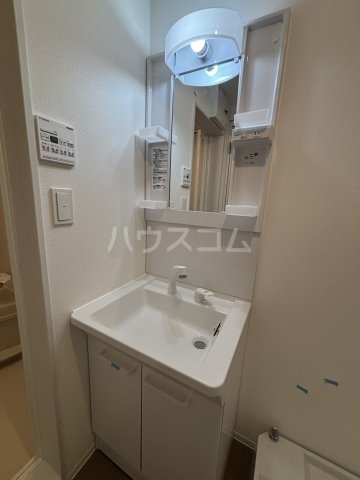 15/30 洗面