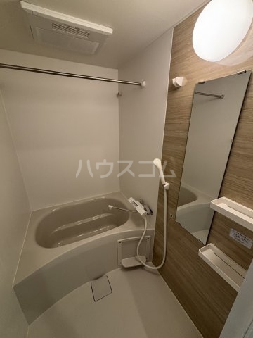 13/29 浴室