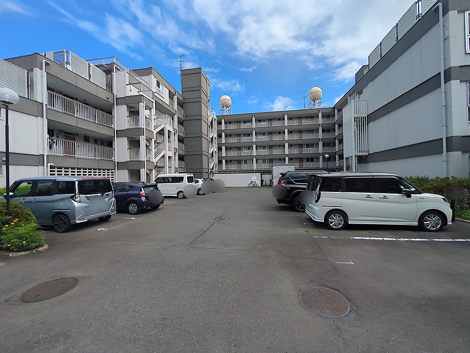 3/5 駐車場