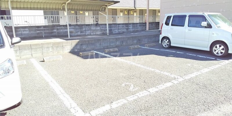 16/26 駐車場
