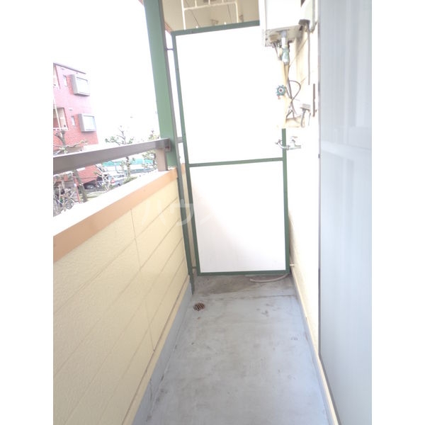 13/28 バルコニー